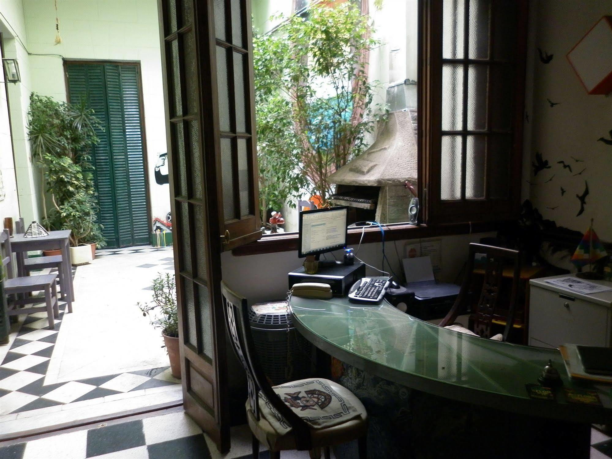 VI Luz Y Entre Hostel Buenos Aires Exteriör bild