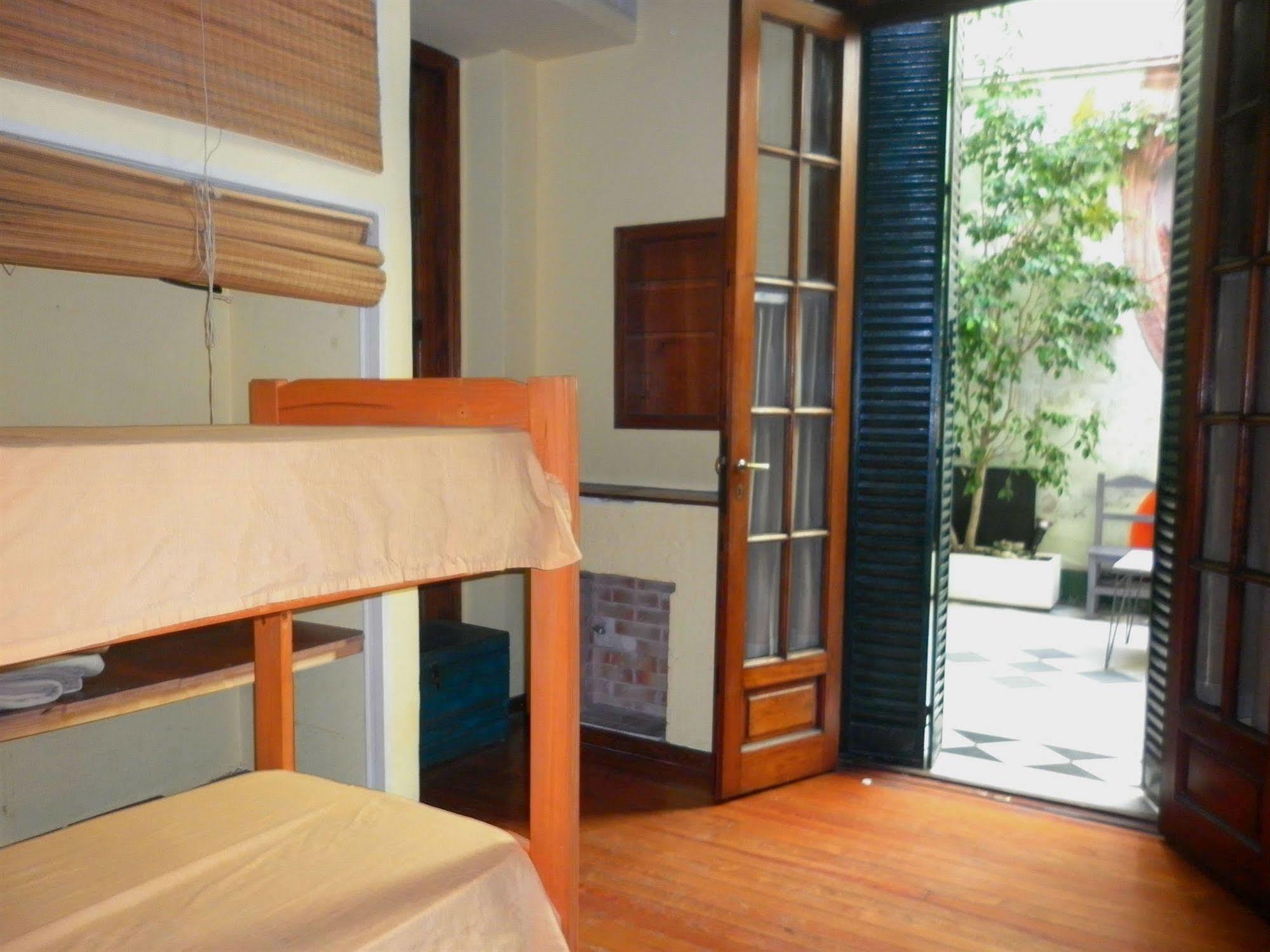 VI Luz Y Entre Hostel Buenos Aires Exteriör bild